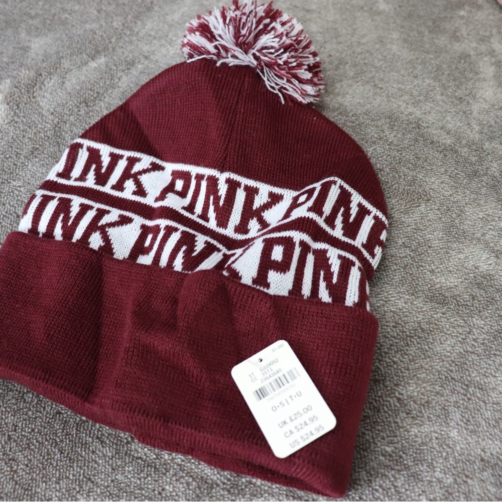 Maroon and white Victoria’s Secret Pink Women’s winter pompom hat